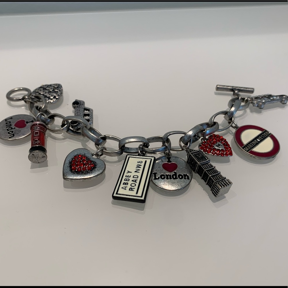 Martine Wester London Charm Bracelet